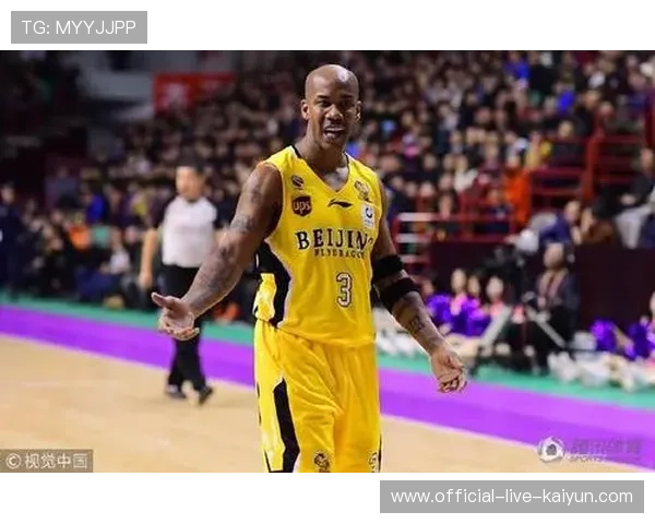 老将续约潮涌现,经验价值备受球队重视